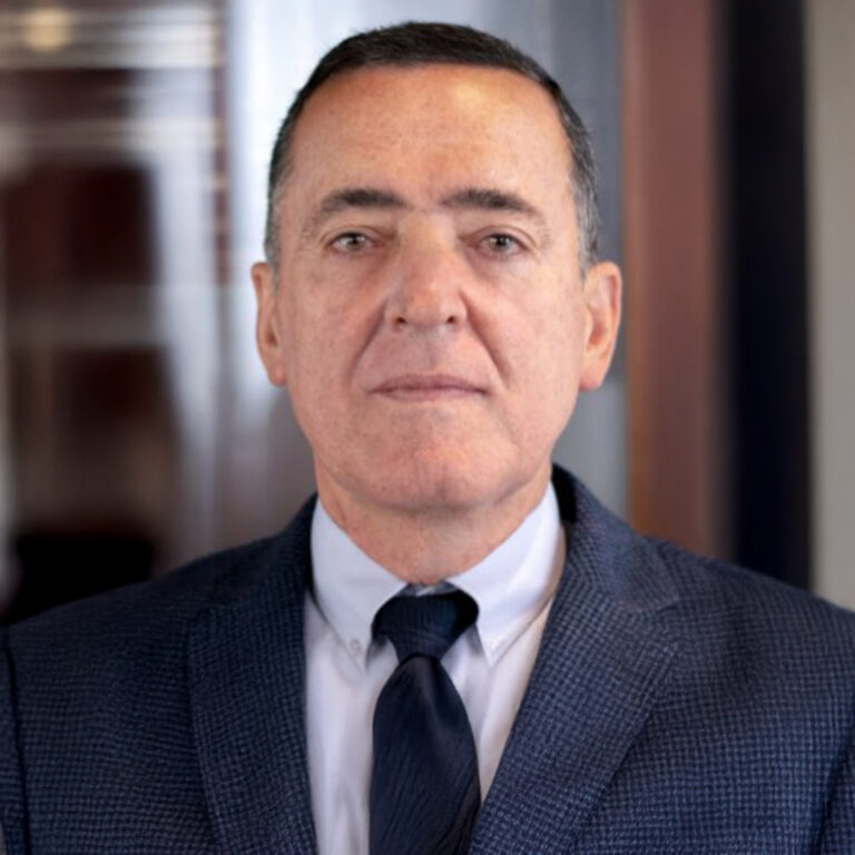 Dr. Iván Palacio Palacio