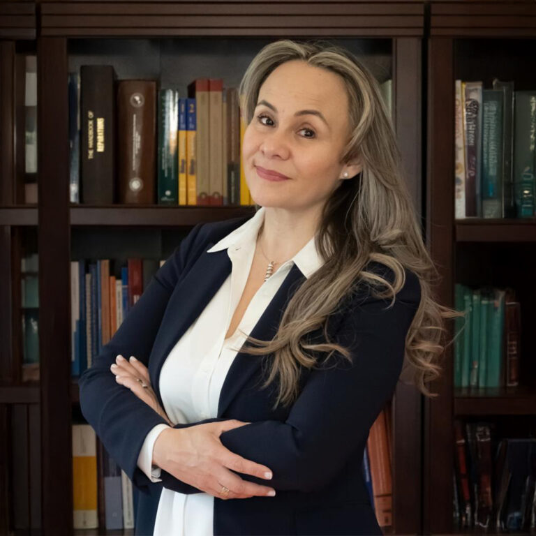Dra. Margarita Rey Anaya